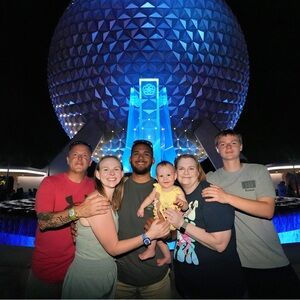 Meet your Posher, Christy